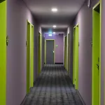 Otel Sleepysleepy Giessen 3*