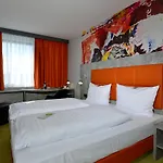 Otel Sleepysleepy Giessen 3*