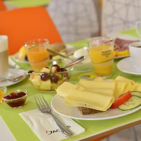 Sleepysleepy Giessen Hotel 3*