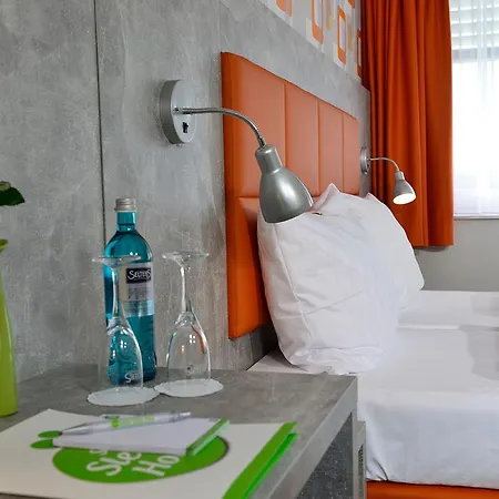 Hotel Sleepysleepy Giessen 3*